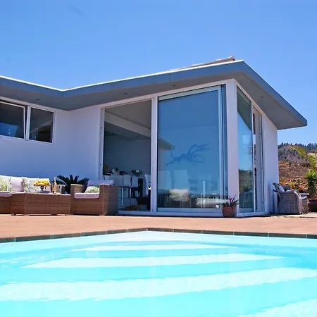Moderne Architekten-villa Mit Infinity-pool Und Meerblick By Interhome Σπίτι διακοπών Πούντα Γκόρντα